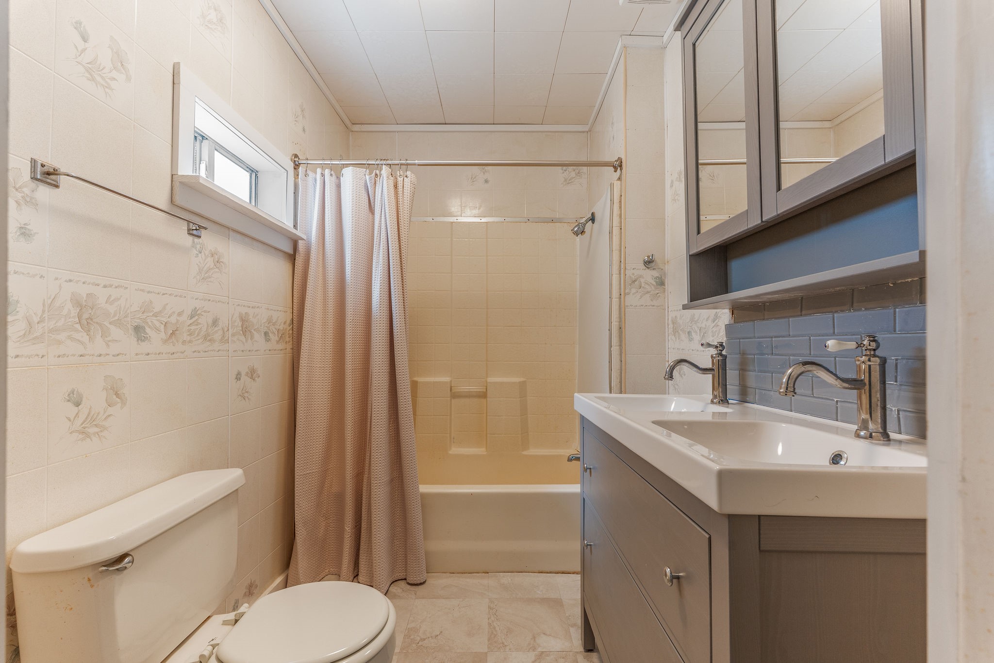 1310 Brazos Street Hempstead, TX 77445 - Photo 24 of 43 a bathroom with a sink a toilet and shower