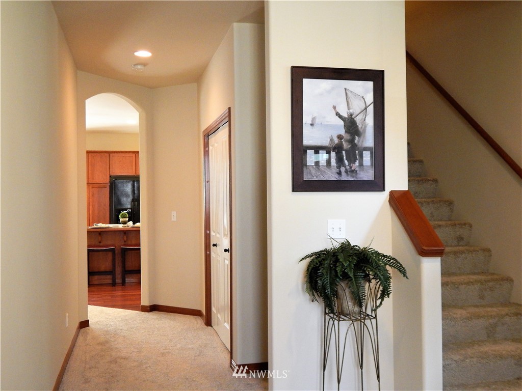 17831 19th Avenue Southeast, Unit 26 Bothell, WA 98012 - Photo 4 of 20