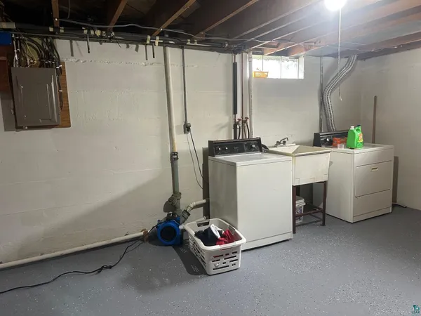 $274,900 | 702 27th Street, Cloquet, MN 55720