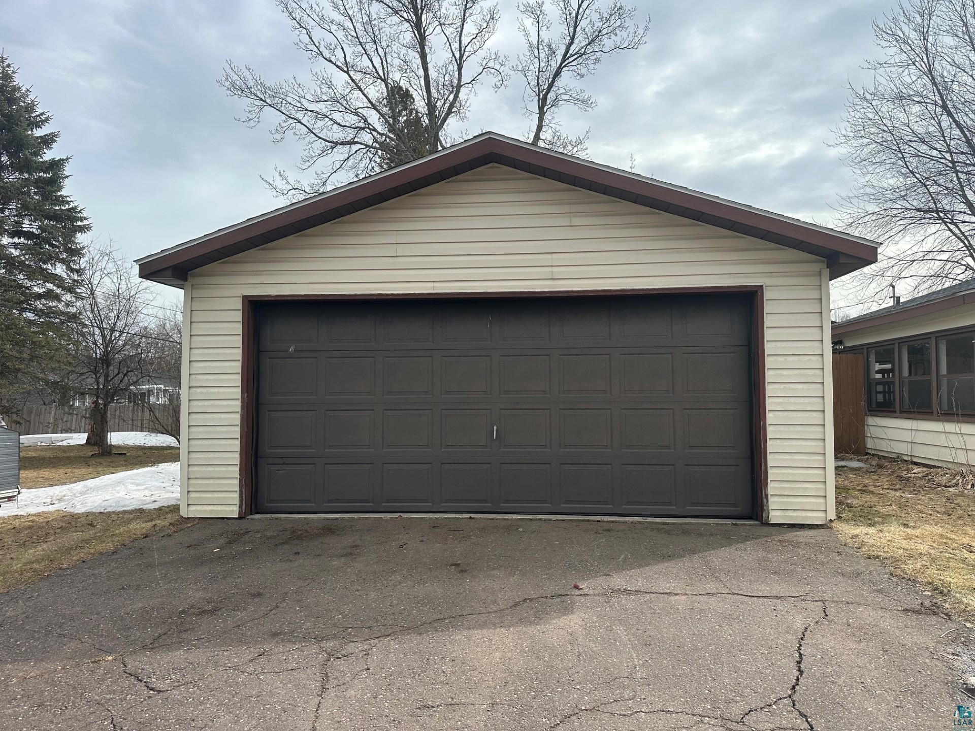 702 27th Street Cloquet, MN 55720 - Photo 23 of 25 View of detached garage