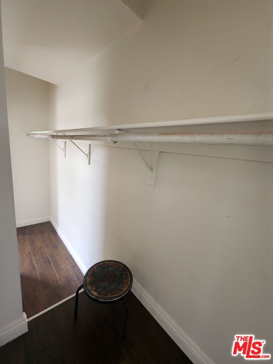 4328 Whitsett Avenue, Unit 4 Studio City, CA 91604 - Photo 29 of 73