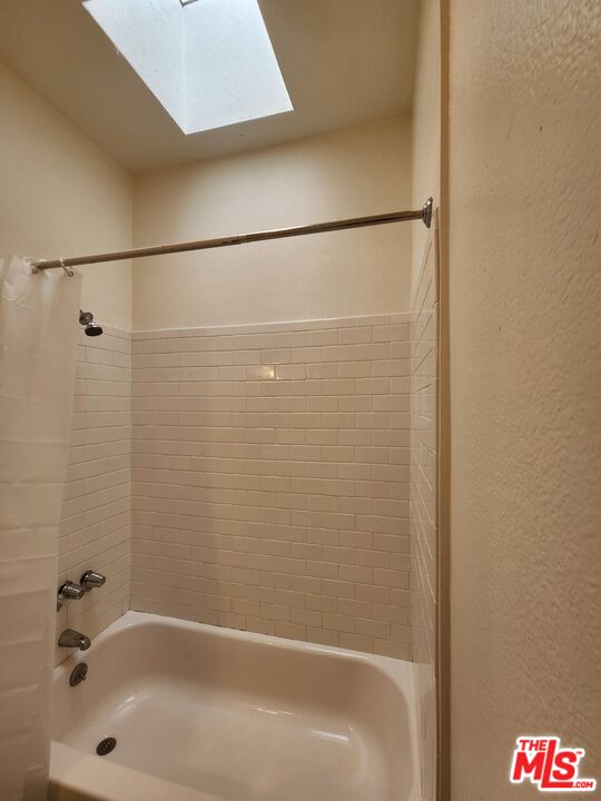 4328 Whitsett Avenue, Unit 4 Studio City, CA 91604 - Photo 35 of 73