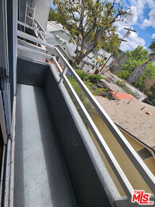 4328 Whitsett Avenue, Unit 4 Studio City, CA 91604 - Photo 40 of 73