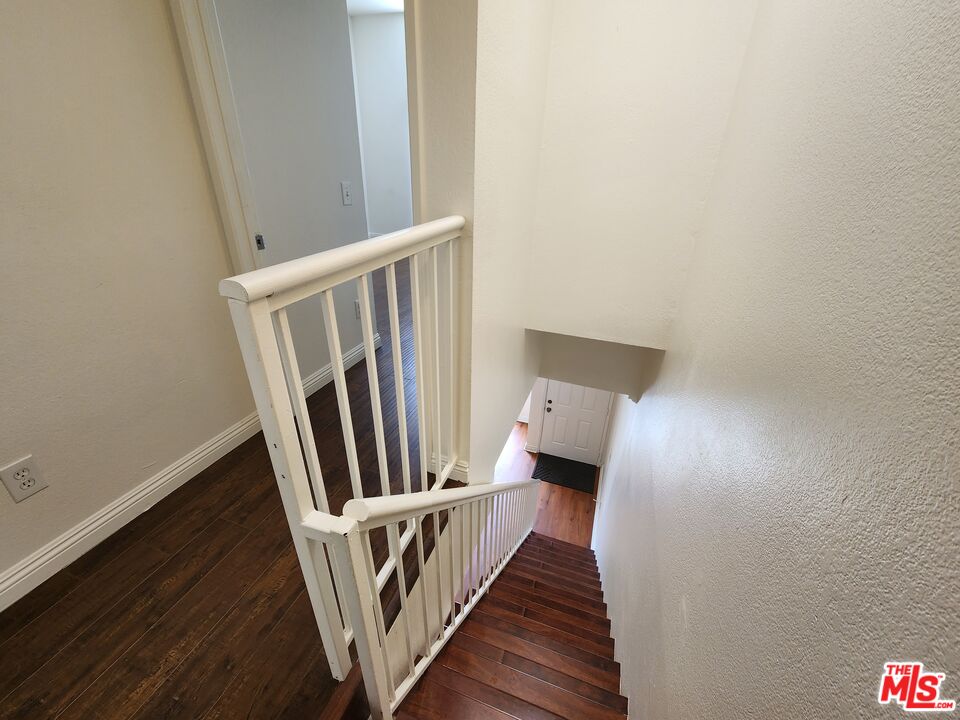 4328 Whitsett Avenue, Unit 4 Studio City, CA 91604 - Photo 44 of 73