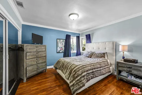 $1,195,000 | 10205 Fairgrove Avenue, Tujunga, CA 91042