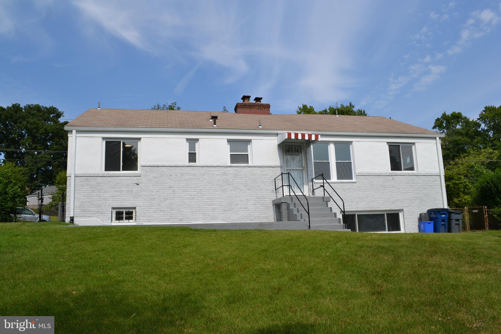 2700 Ross Road Chevy Chase, MD 20815 - Photo 40 of 43