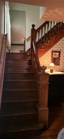 a view of entryway