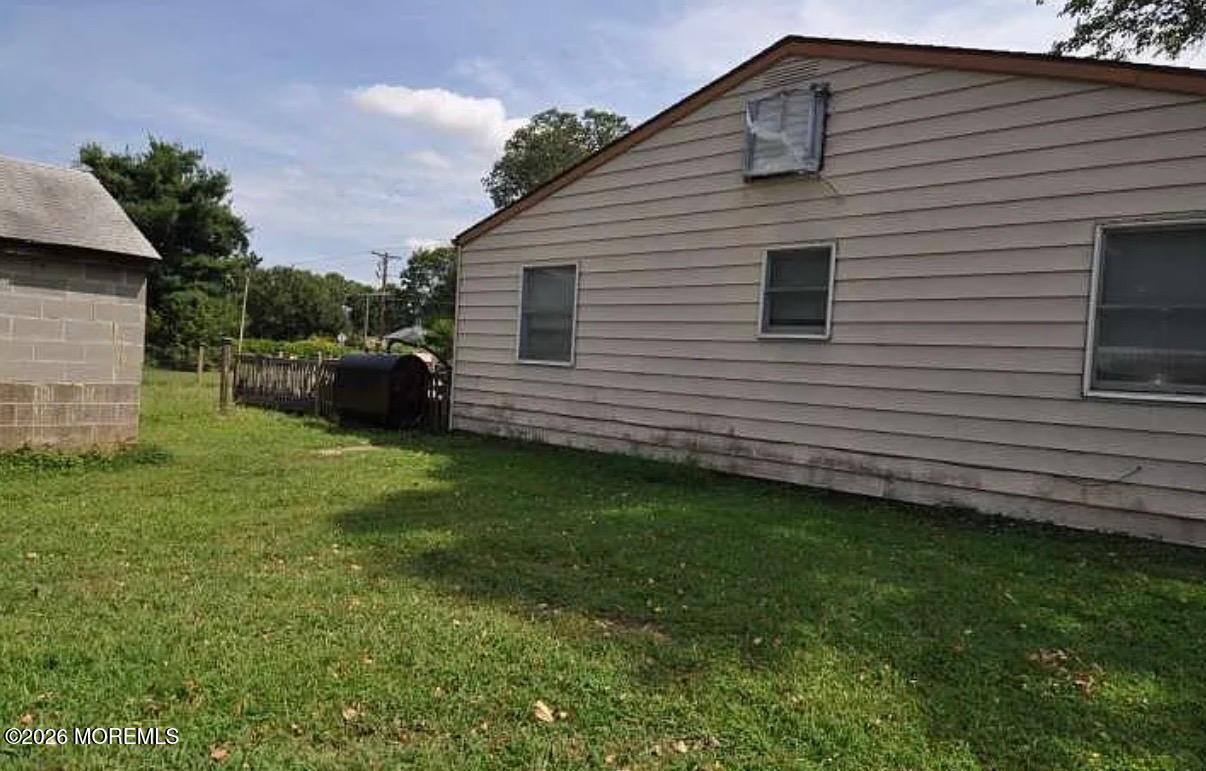 2901 Old York Road Burlington, NJ 08016 - Photo 18 of 20 Side