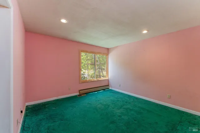 $635,000 | 19155 Scenic Drive, Redwood Valley, CA 95470