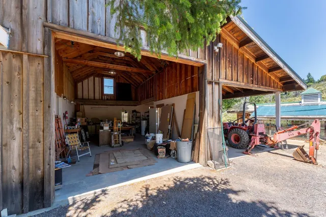 $635,000 | 19155 Scenic Drive, Redwood Valley, CA 95470