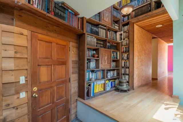 $635,000 | 19155 Scenic Drive, Redwood Valley, CA 95470