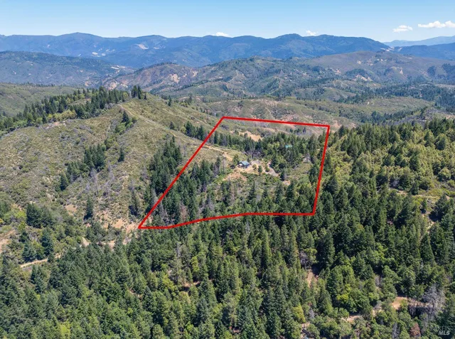 $635,000 | 19155 Scenic Drive, Redwood Valley, CA 95470