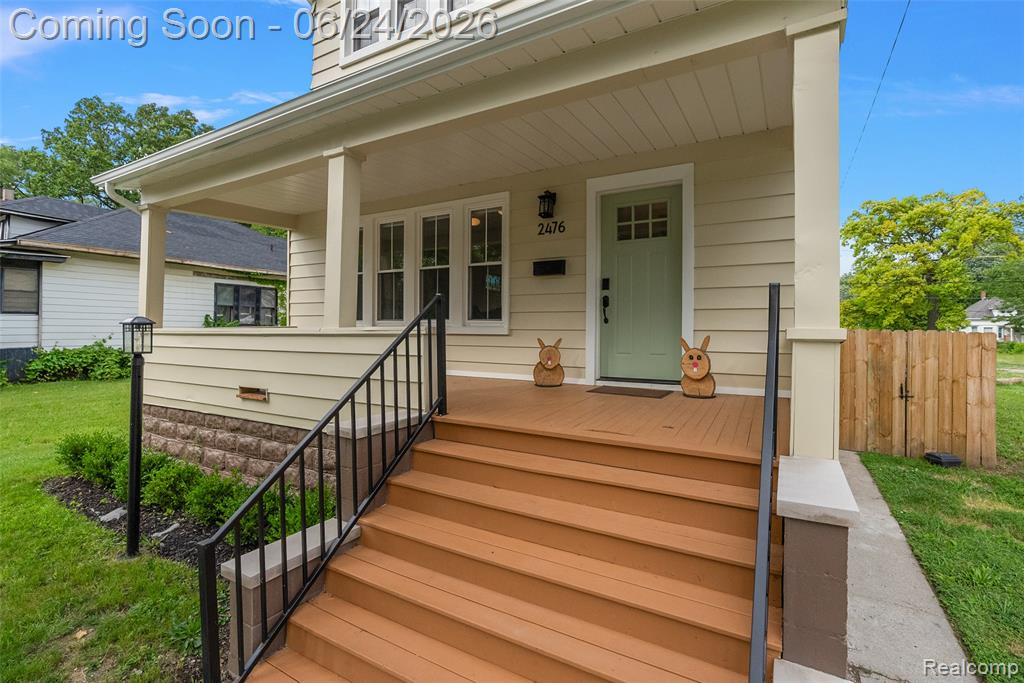 2476 Beals Street Detroit, MI 48214 - Photo 2 of 46