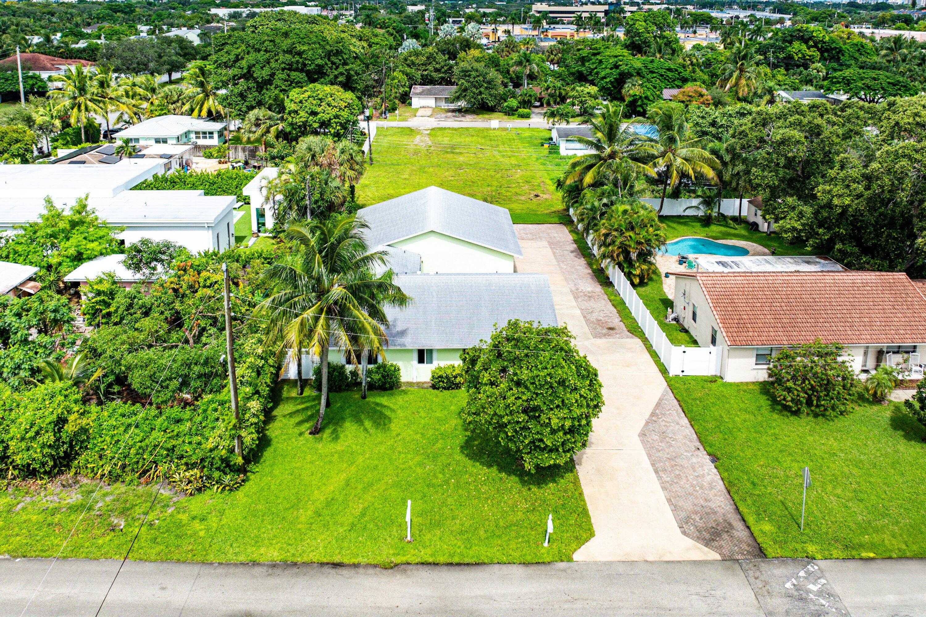 165 Northwest 8th Street Boca Raton, FL 33432 - Photo 34 of 42 an aerial view of a house
