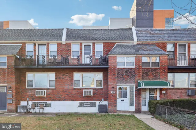 $365,000 | 2572 Balwynne Park Road, Philadelphia, PA 19131
