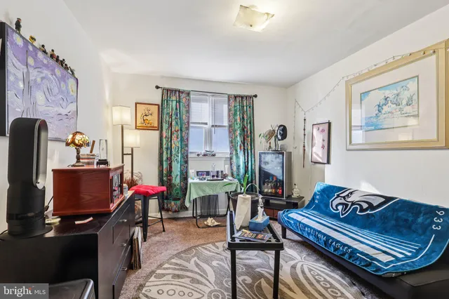 $365,000 | 2572 Balwynne Park Road, Philadelphia, PA 19131