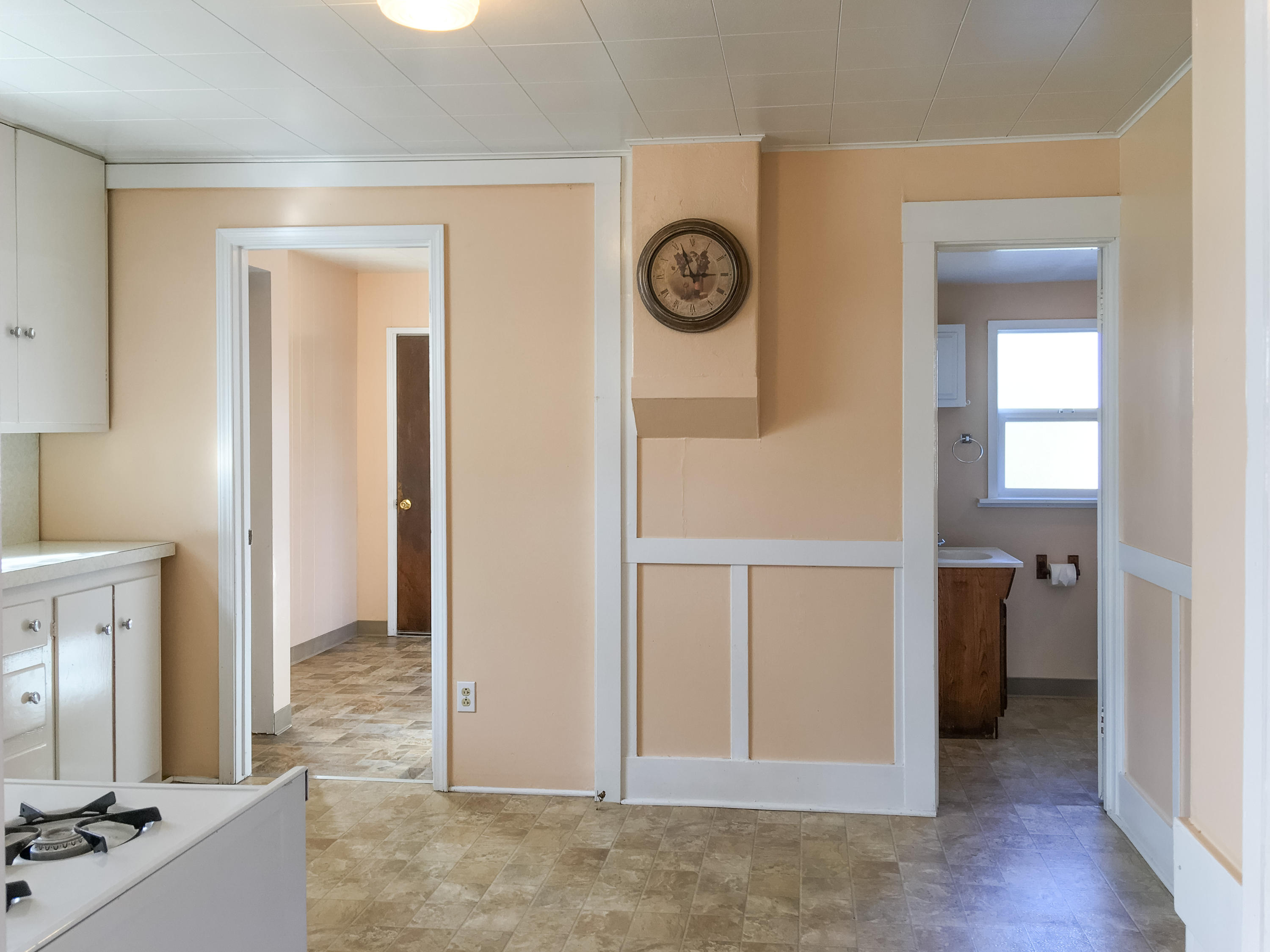 3063-3065 Edgewood Road Myrtletown, CA 95501 - Photo 7 of 23 008-FULL