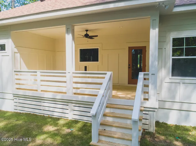 $569,000 | 19 Jasmine Lane, Minnesott Beach, NC 28510