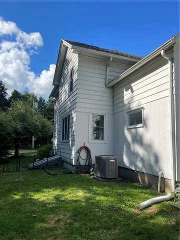 $180,000 | 37 West Union Street, Murray, NY 14470