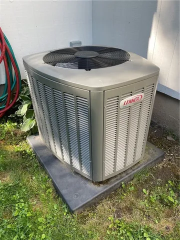 $180,000 | 37 West Union Street, Murray, NY 14470