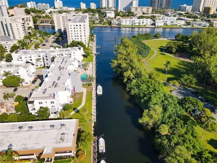 $225,000 | 2840 Northeast 14th Street Causeway, Unit 304A, Pompano Beach, FL 33062