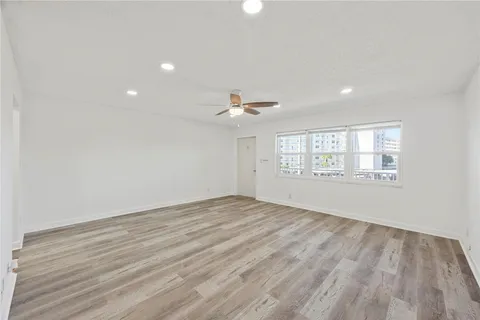 $225,000 | 2840 Northeast 14th Street Causeway, Unit 304A, Pompano Beach, FL 33062