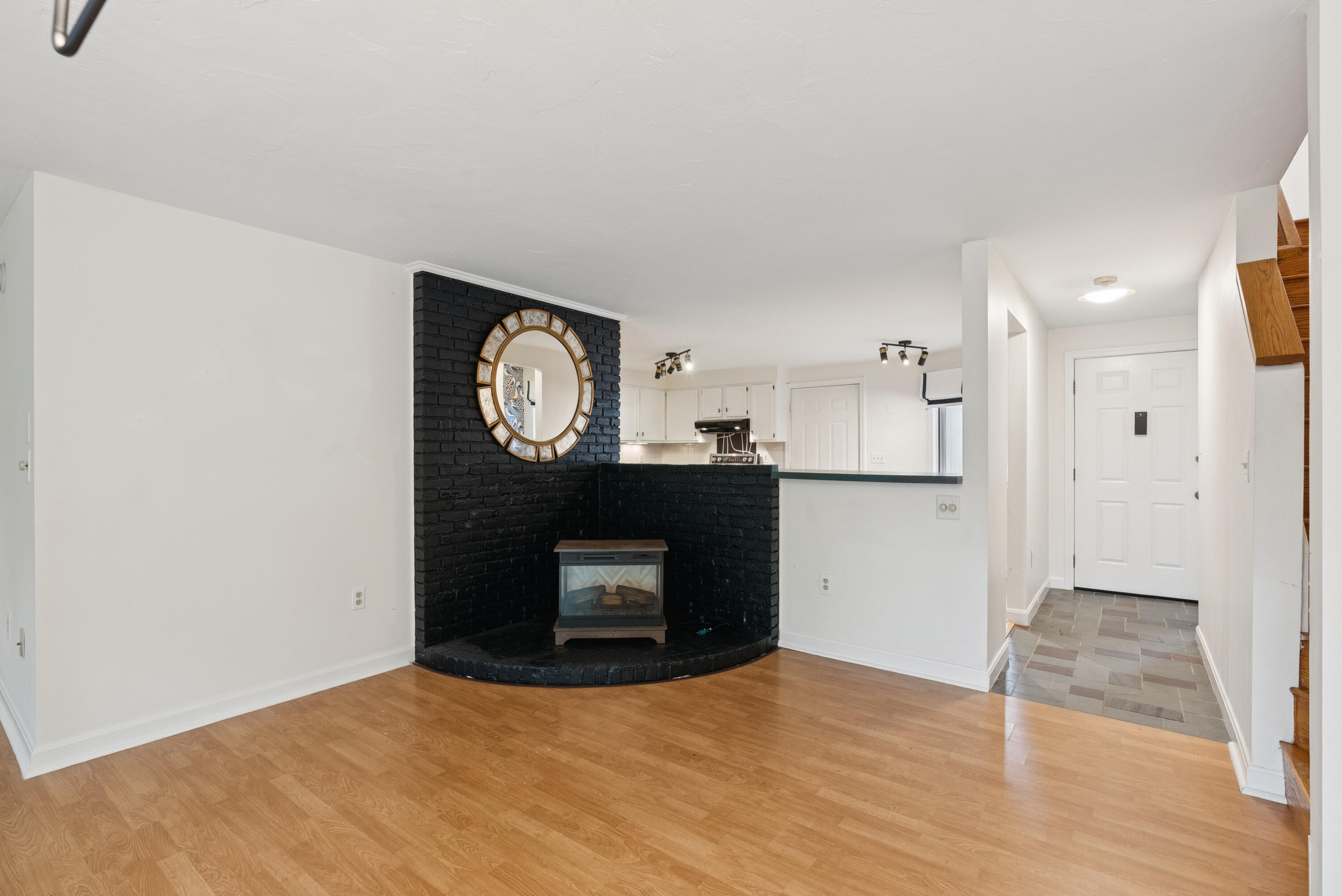 5 Stratton Road, Unit 5 Scarborough, ME 04074 - Photo 15 of 40 5 Stratton Rd