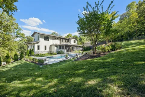 $3,620,000 | 6523 Currywood Drive, Nashville, TN 37205