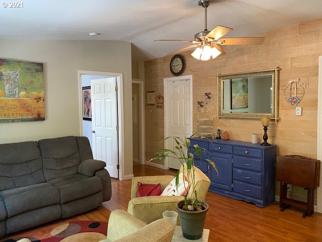 7420 Northeast Ferris Road La Center, WA 98629 - Photo 29 of 31