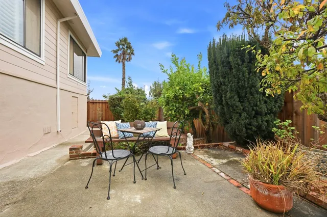 $1,298,000 | 33 Lilac Lane, South San Francisco, CA 94080