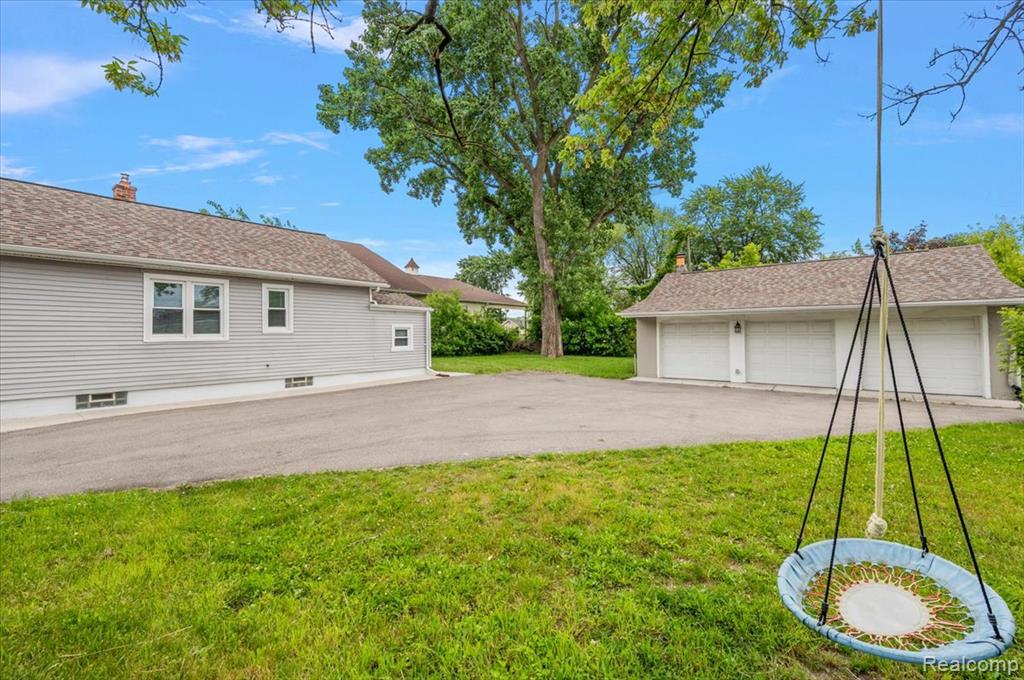 233 West Eleven Mile Road Madison Heights, MI 48071 - Photo 34 of 44 Gallery Image 34