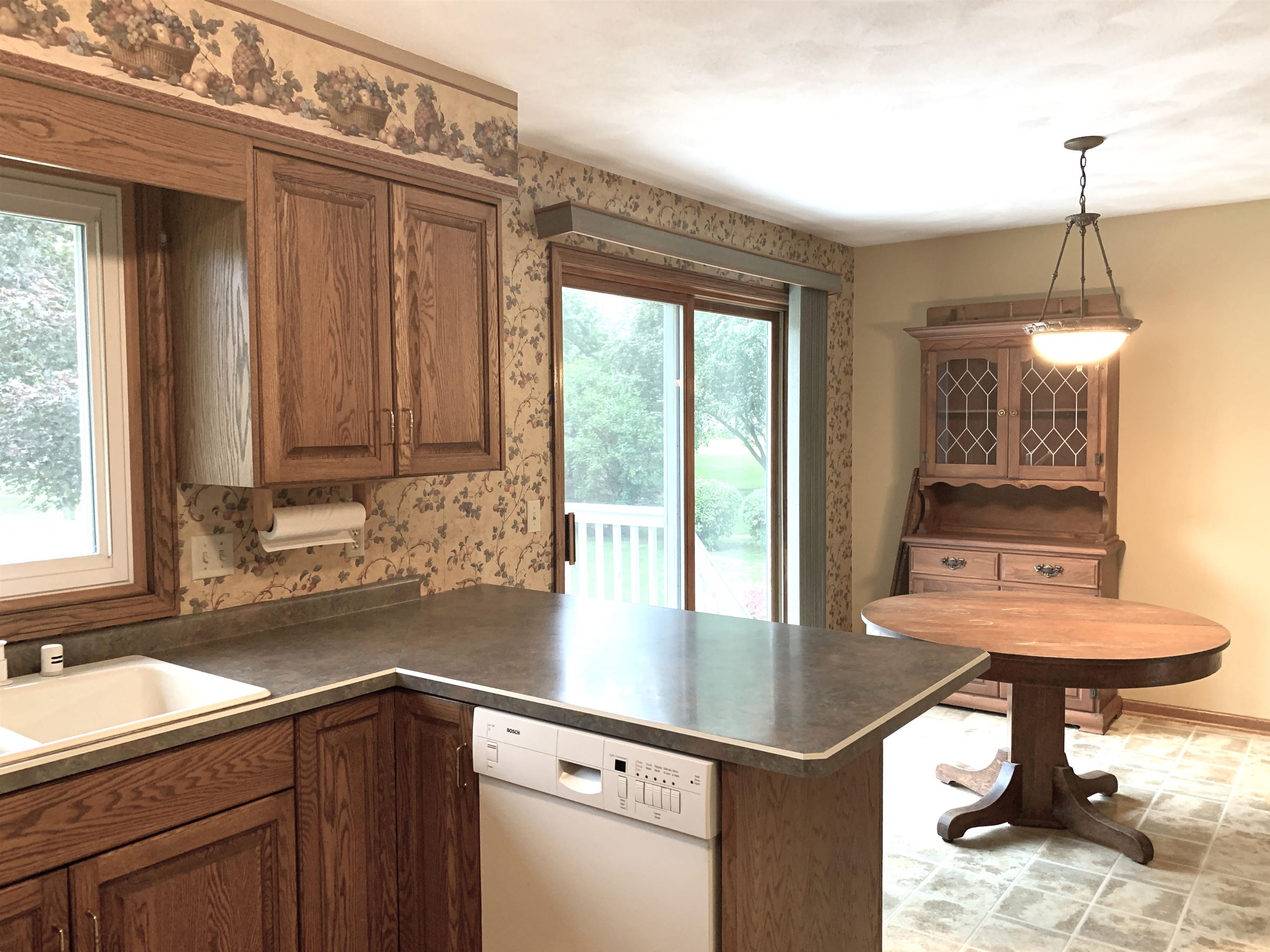 210 Avalon Road Columbus, WI 53925 - Photo 28 of 69
