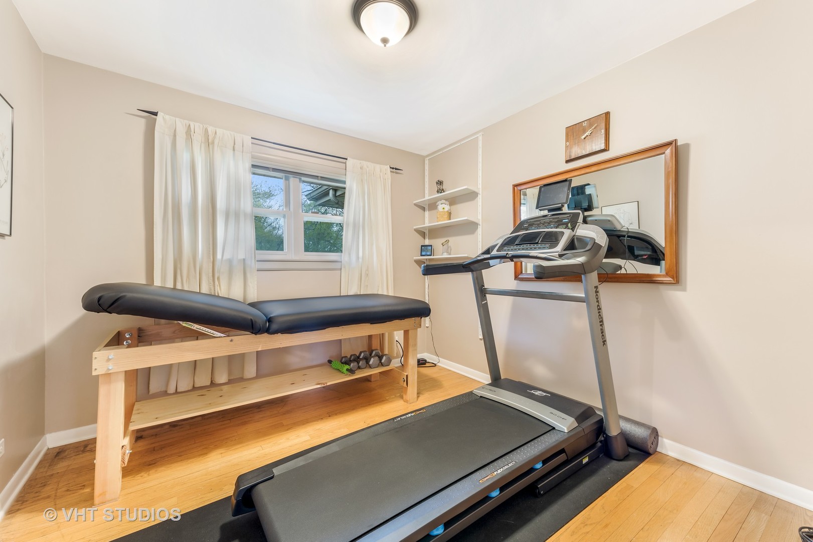 409 East Hillside Road Naperville, IL 60540 - Photo 11 of 15