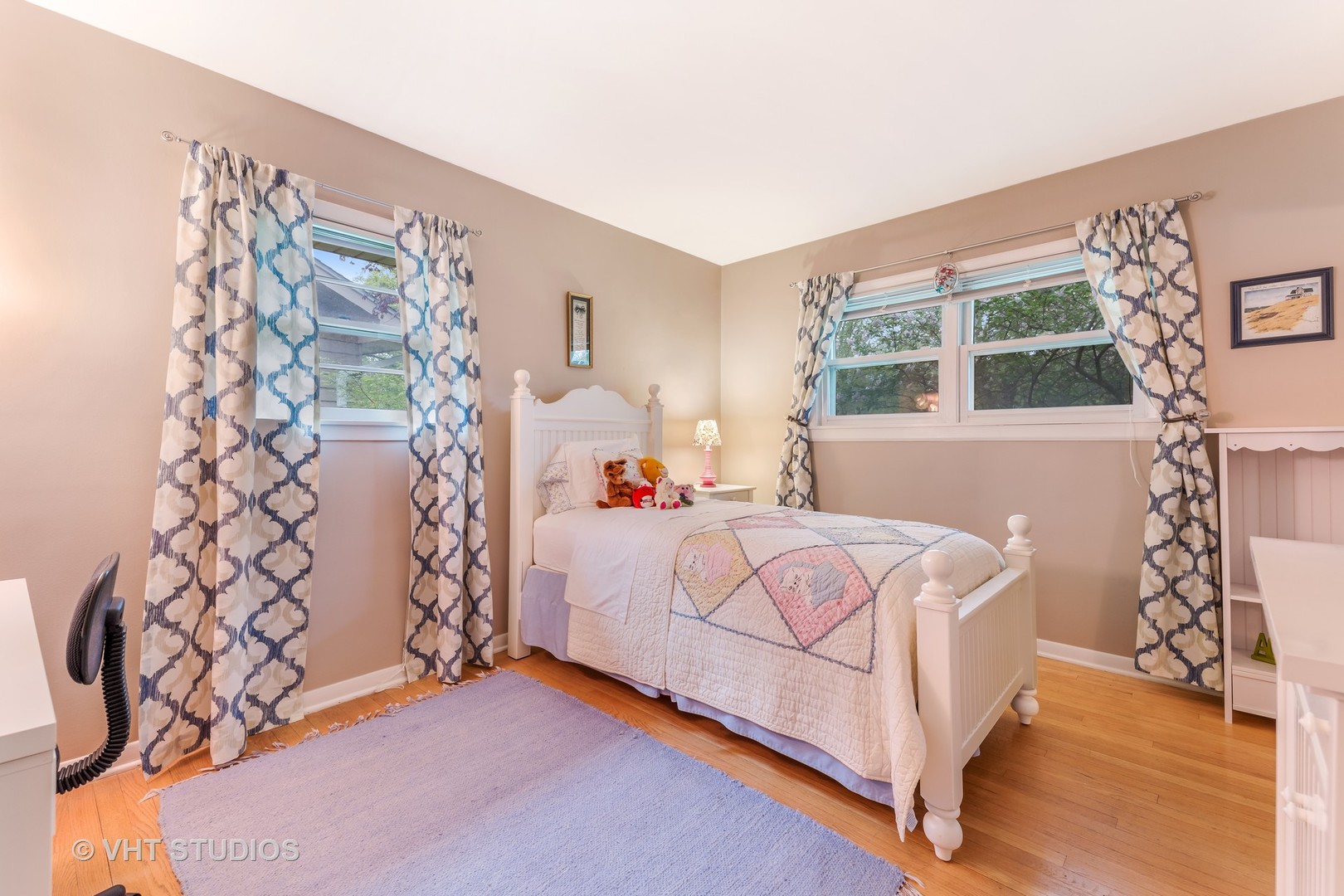 409 East Hillside Road Naperville, IL 60540 - Photo 10 of 15