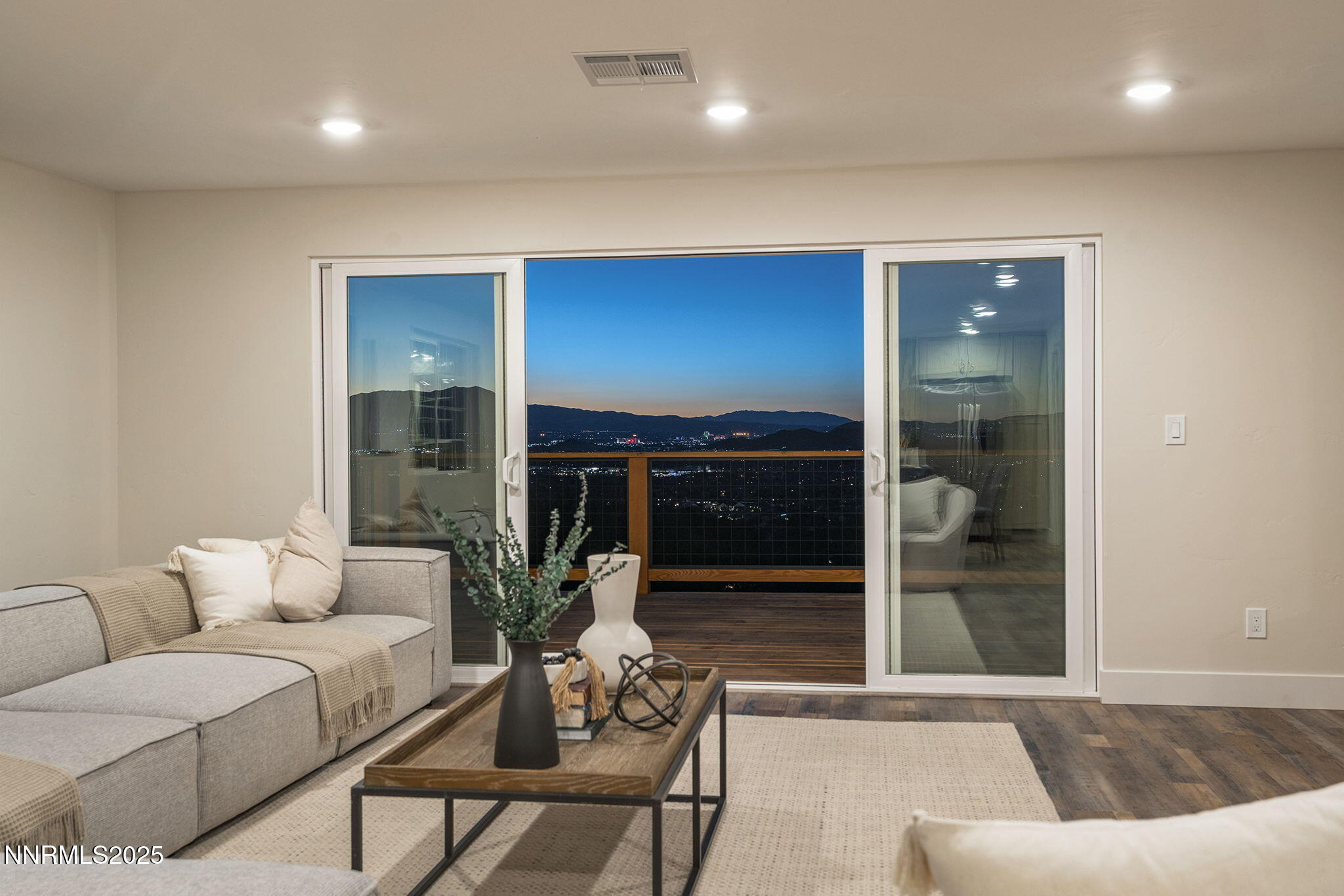 13900 Virginia Foothills Drive Reno, NV 89521 - Photo 19 of 53 19-web-or-mls-_DSC7427