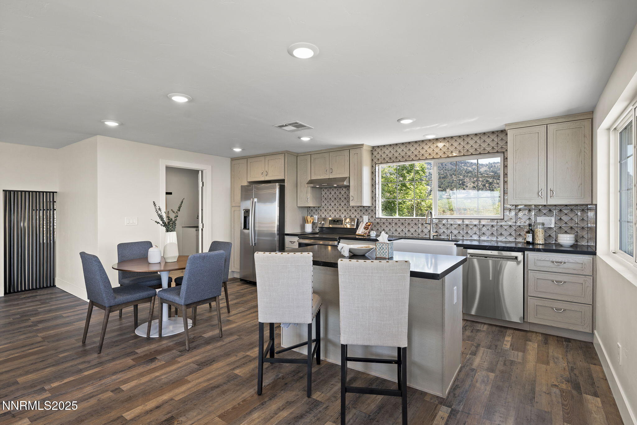 13900 Virginia Foothills Drive Reno, NV 89521 - Photo 23 of 53 23-web-or-mls-_DSC7114