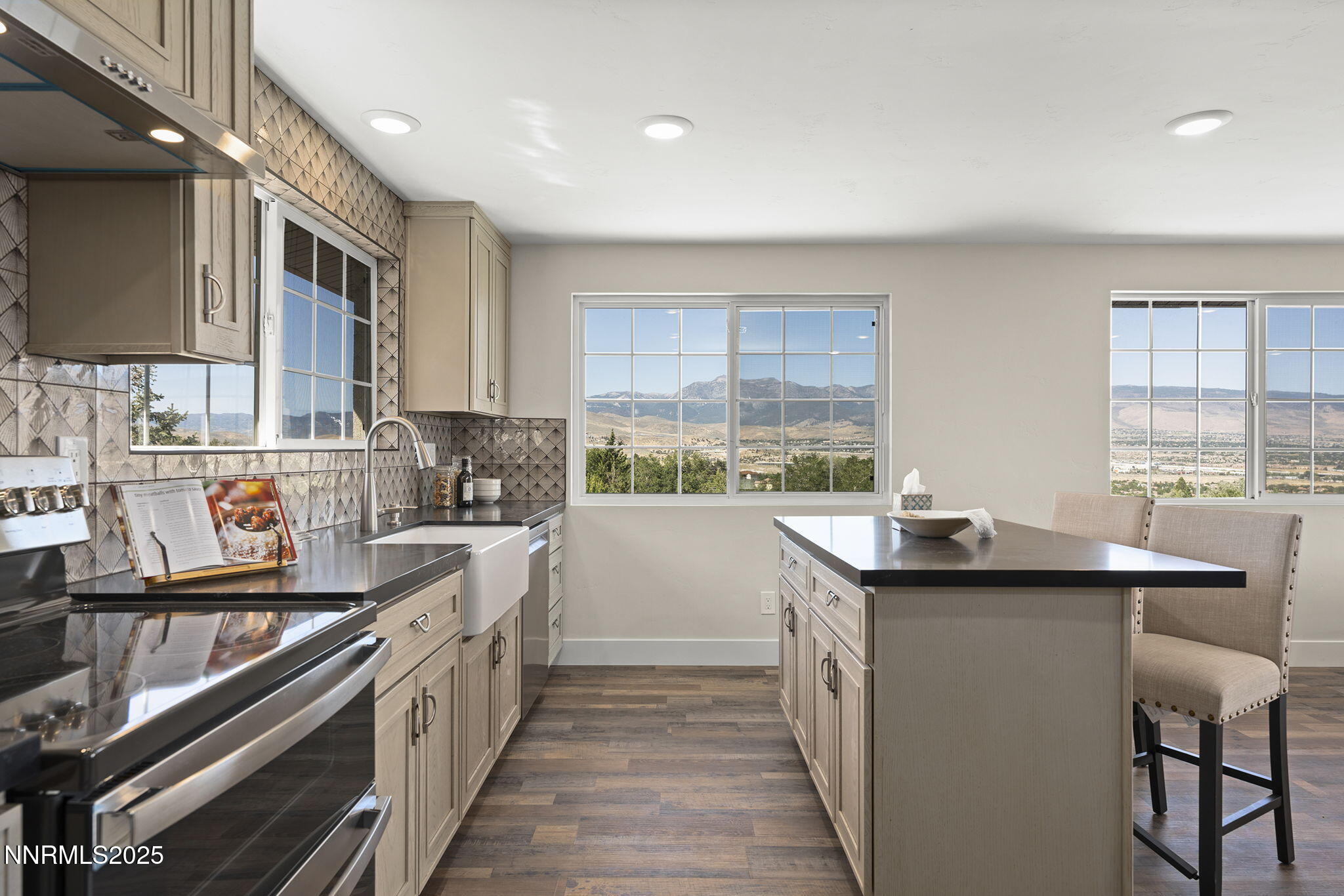 13900 Virginia Foothills Drive Reno, NV 89521 - Photo 24 of 53 24-web-or-mls-_DSC7119