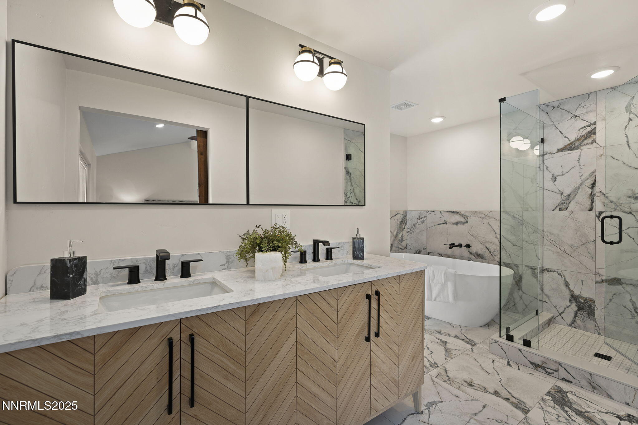 13900 Virginia Foothills Drive Reno, NV 89521 - Photo 28 of 53 28-web-or-mls-_DSC7054