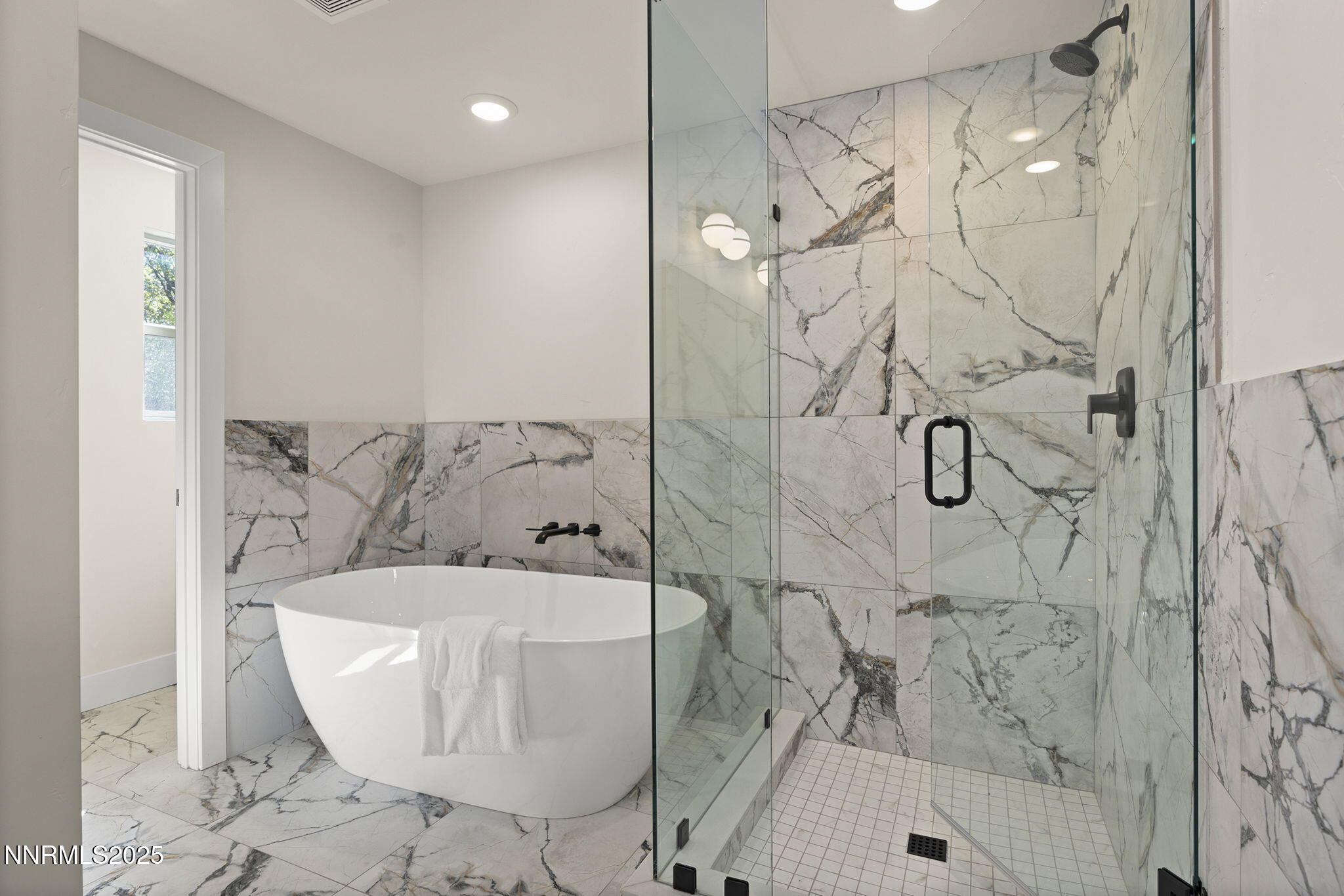 13900 Virginia Foothills Drive Reno, NV 89521 - Photo 29 of 53 29-web-or-mls-_DSC7058