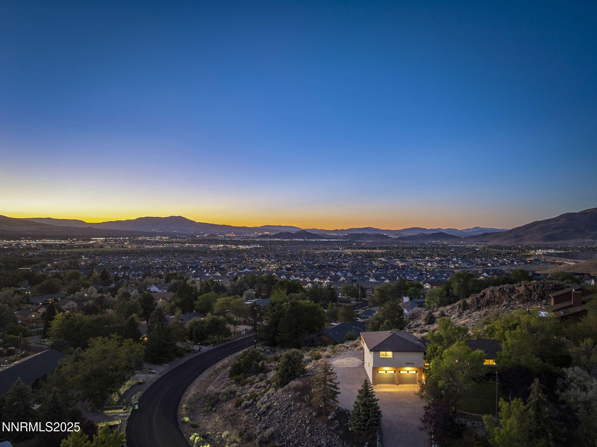 13900 Virginia Foothills Drive Reno, NV 89521 - Photo 7 of 53 7-web-or-mls-DJI_20250818202006_0099_D