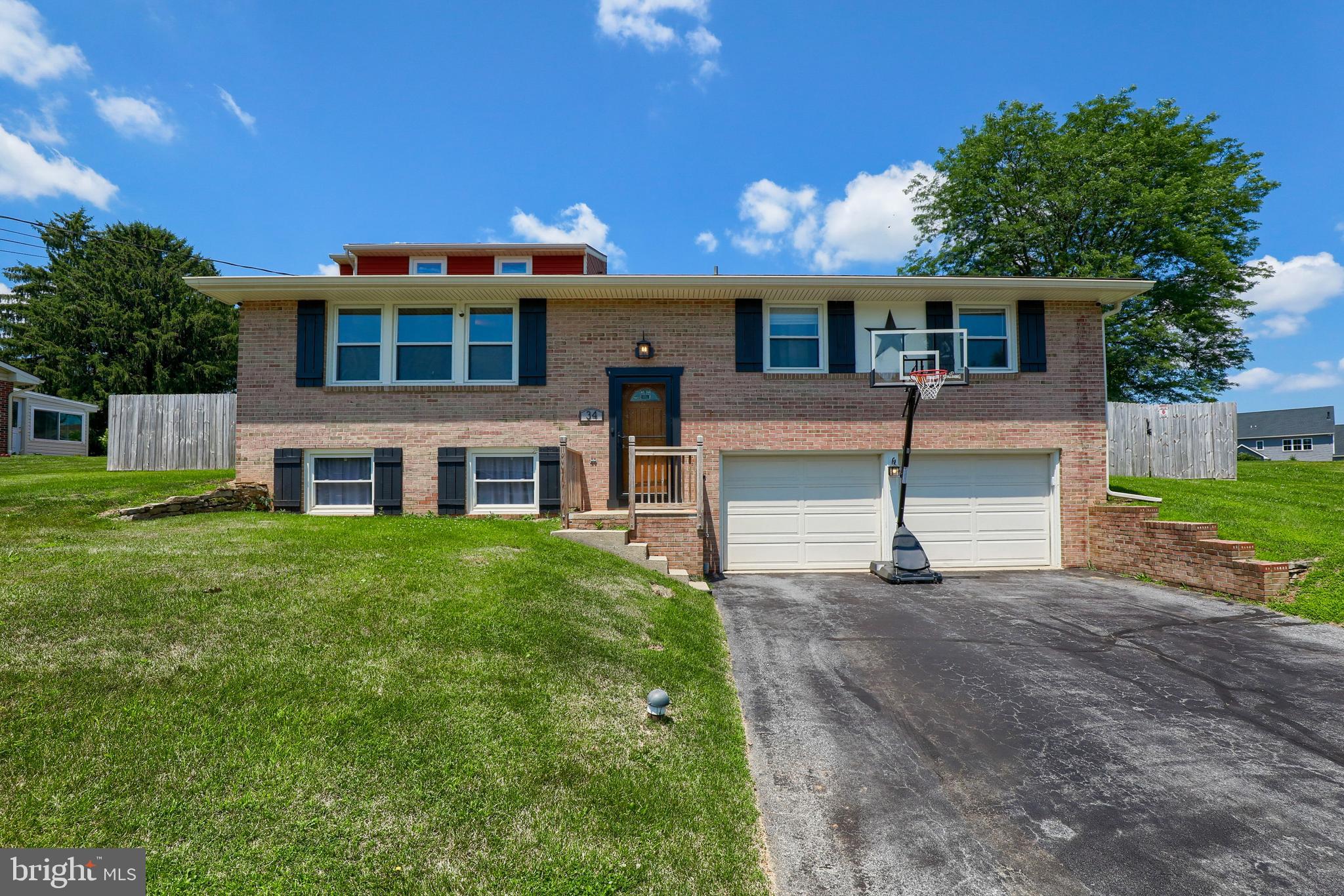 34 Miller Road Akron, PA 17501 - Photo 1 of 39 Front View