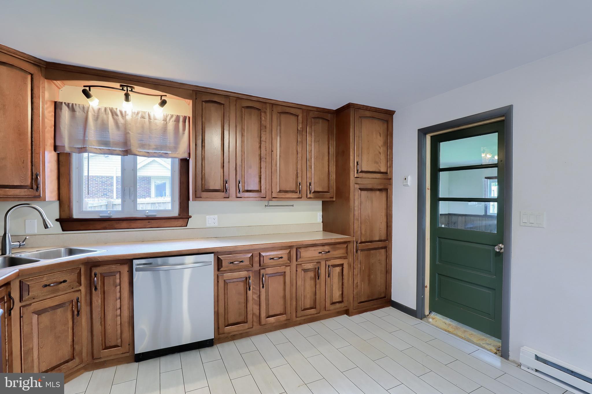 34 Miller Road Akron, PA 17501 - Photo 15 of 39