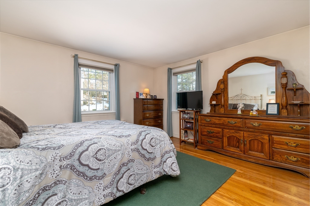 79 Hunnewell Street Needham, MA 02494 - Photo 16 of 30 Gallery Image 16