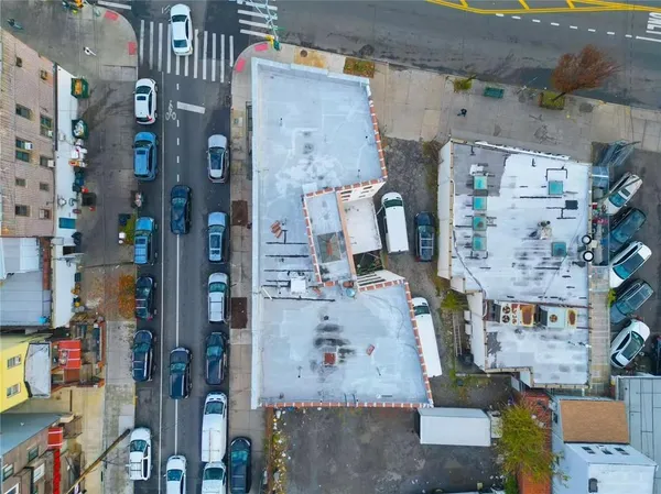 $4,990,000 | 6402 Fort Hamilton Parkway | Borough Park