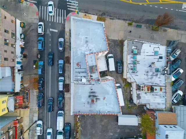 $4,990,000 | 6402 Fort Hamilton Parkway | Borough Park