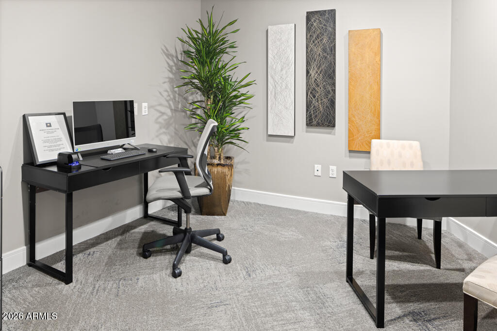 2211 East Camelback Road, Unit 902 Phoenix, AZ 85016 - Photo 45 of 47 Community Office