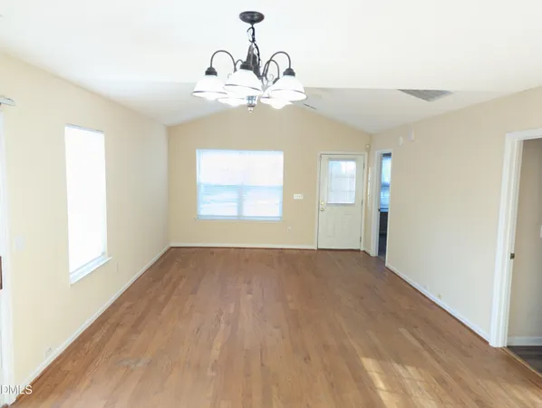 a view of empty room with window