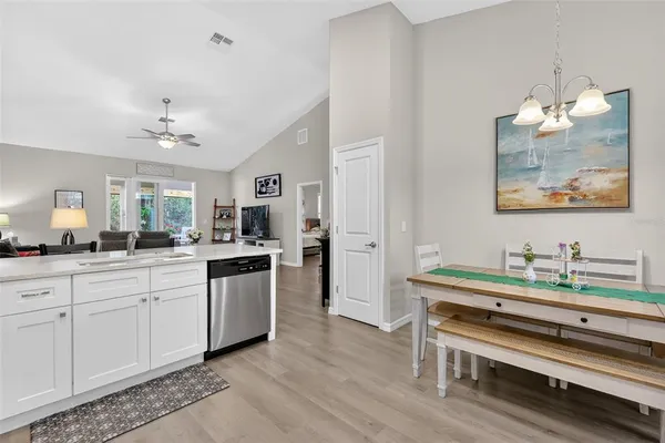 $399,000 | 1242 Palmetto Road, Eustis, FL 32726