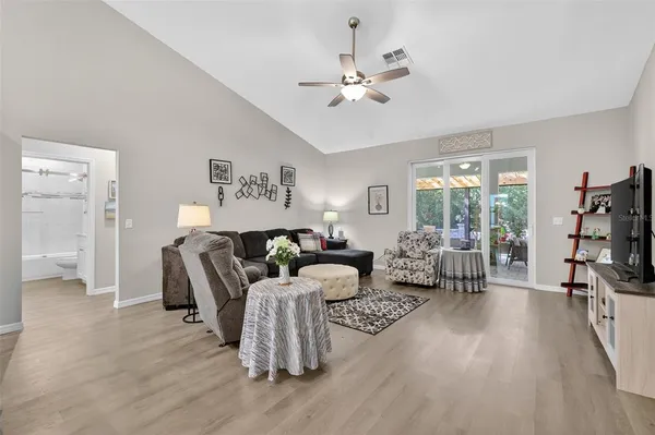 $399,000 | 1242 Palmetto Road, Eustis, FL 32726