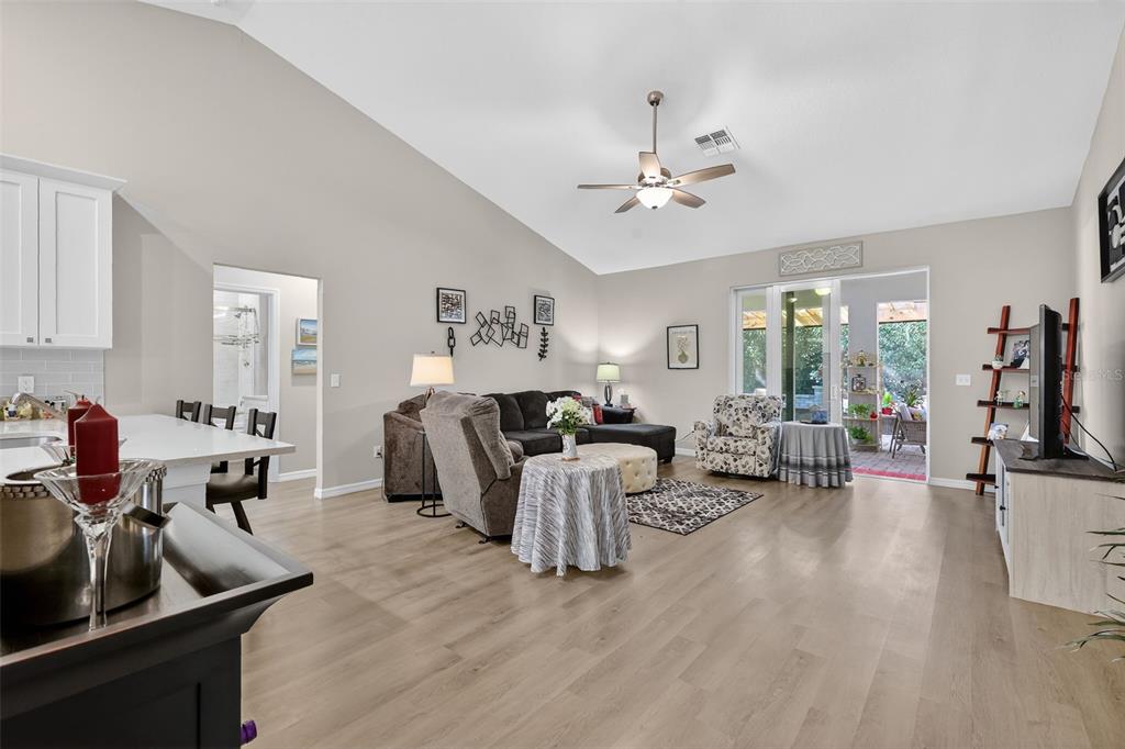 1242 Palmetto Road Eustis, FL 32726 - Photo 8 of 49